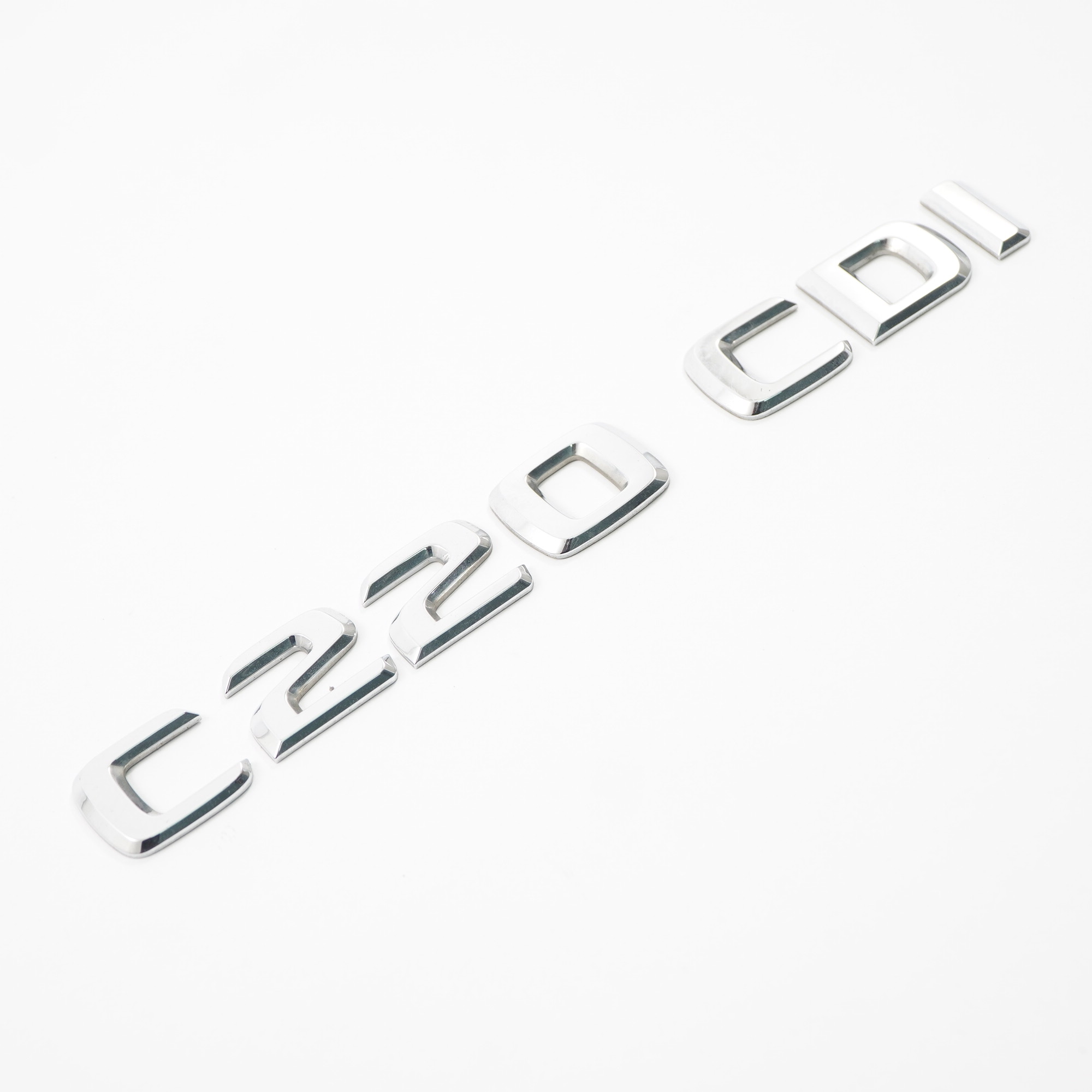 Mercedes W209 Schriftzug Emblem C220 CDI Heckklappe Aufgeklebtes Abzeichen