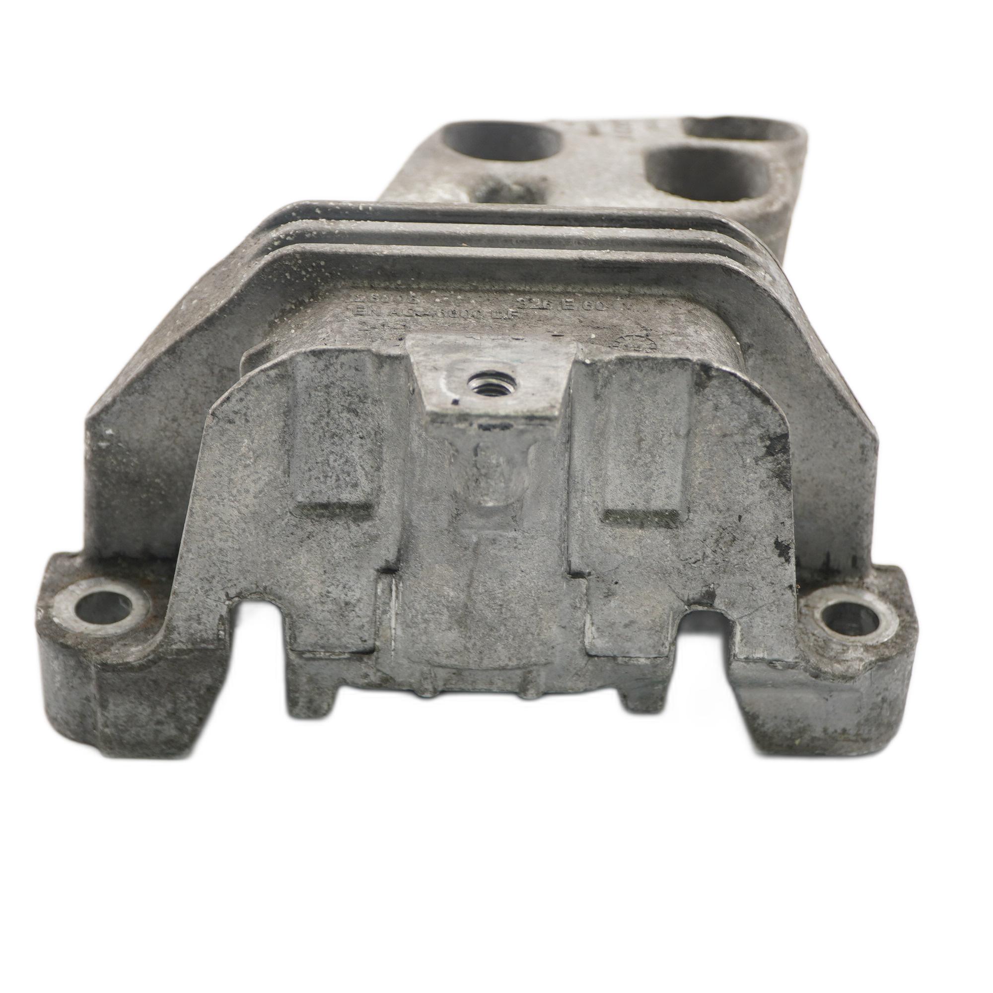 Mercedes W176 W246 Getriebestütze Halterung Getriebe Halter A2462400617