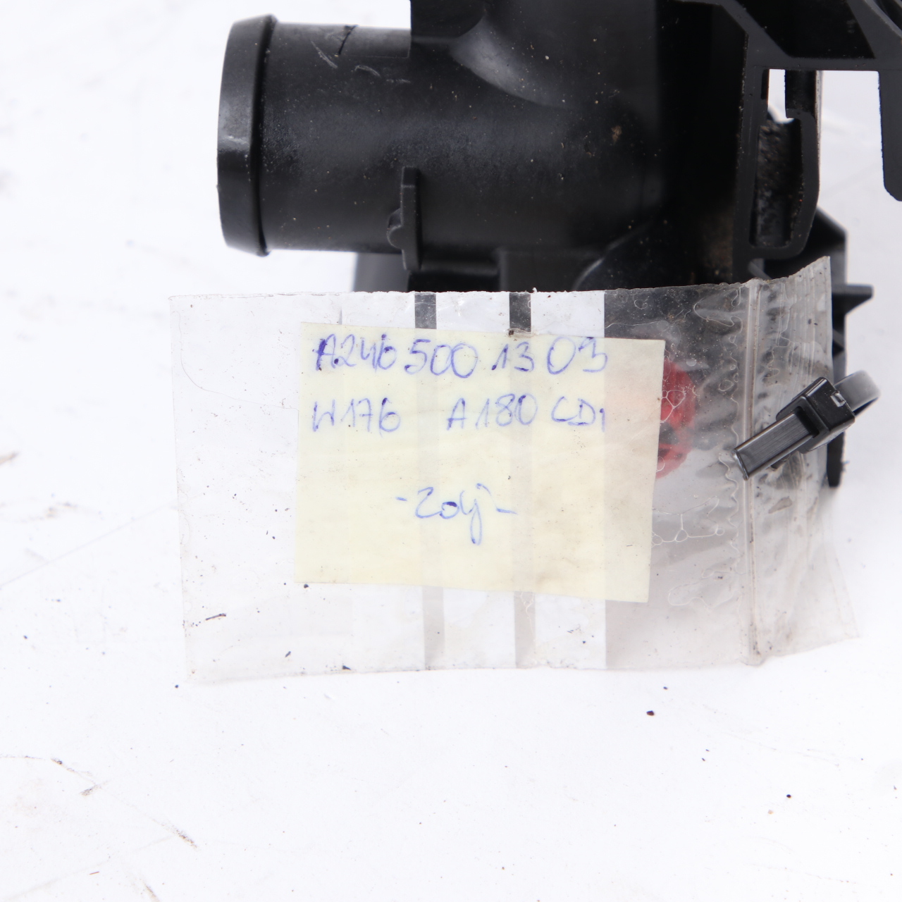 Kühlung Kühler Mercedes W176 W246 Motor Kühlmittel Kühler A2465001303