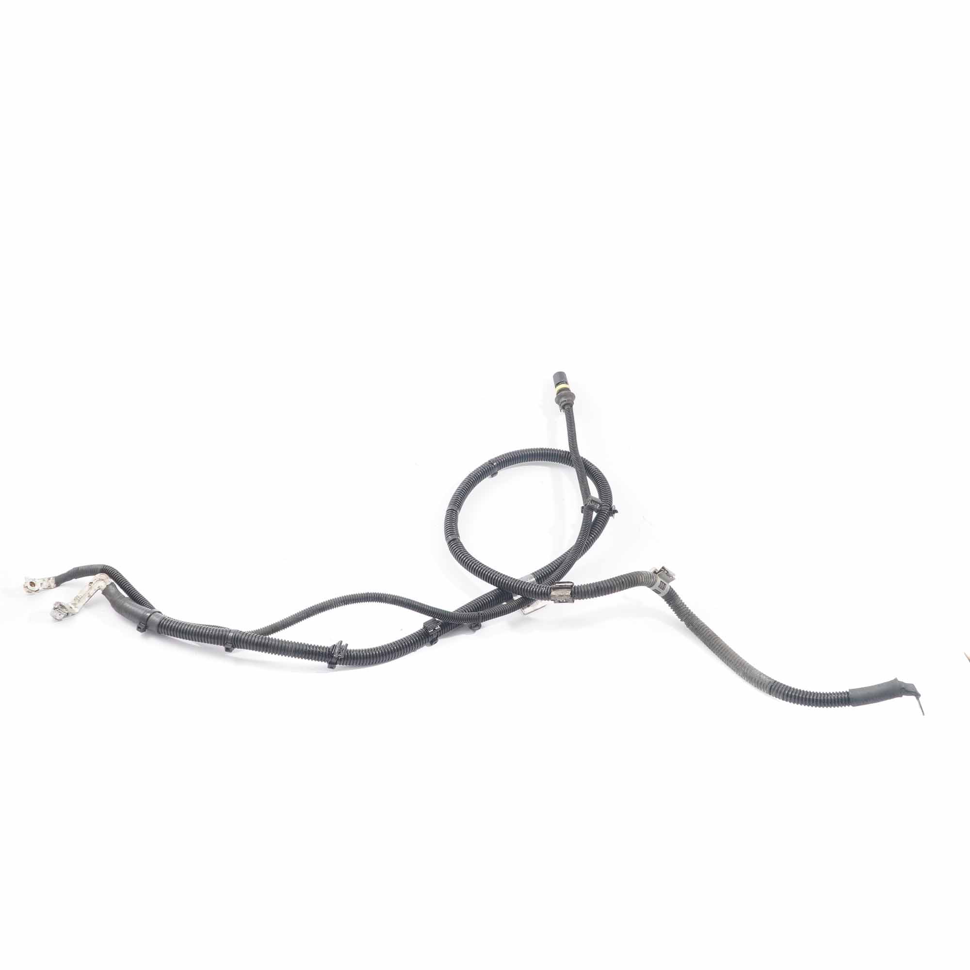 Lichtmaschinenkabel Mercedes W176 OM651 Batterie Vorsicherungskasten A2465400308