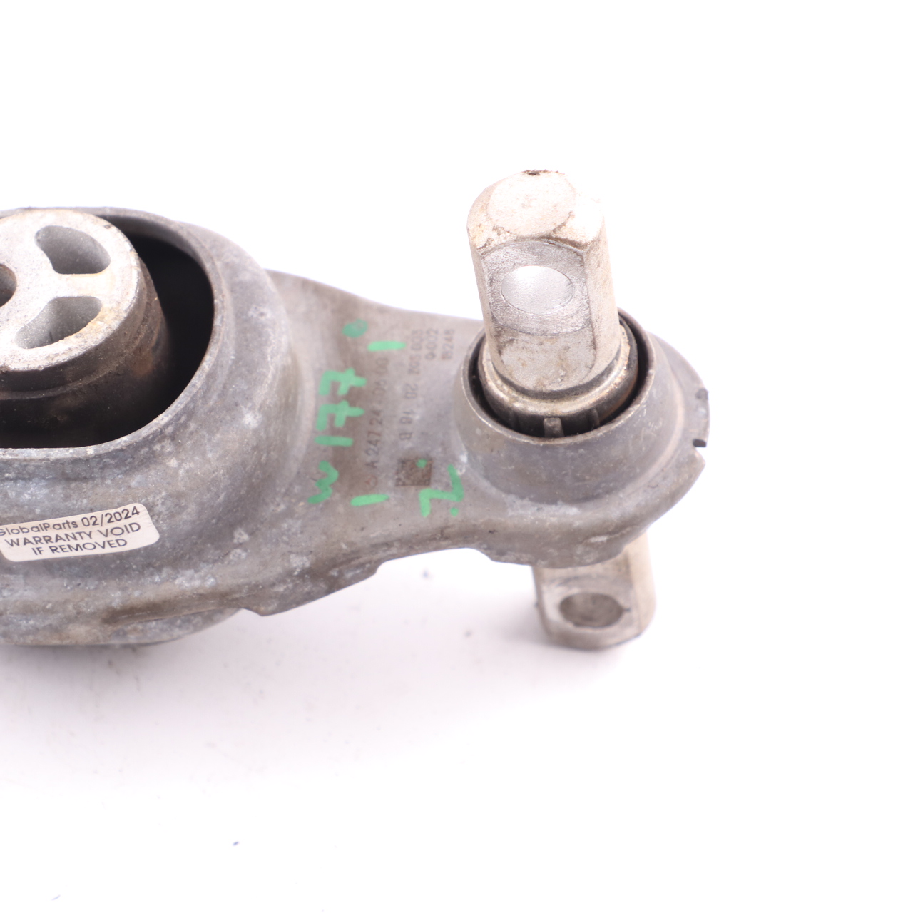 Motor halterung Mercedes W177 Stabilisator unten hinten A2472400600