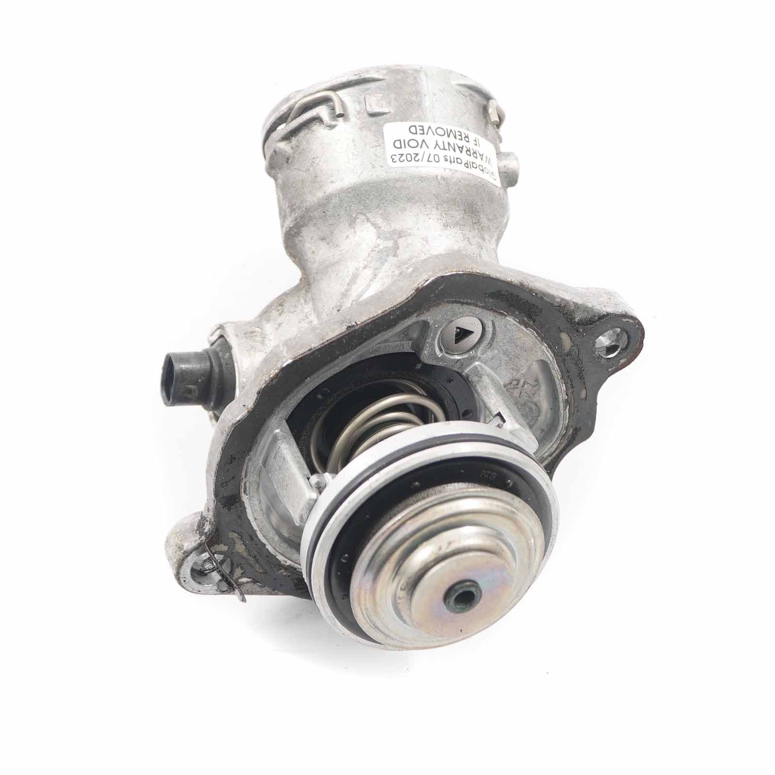 Kühlmittel thermostat Mercedes W204 W209 M272 Motor kühlung Gehäuse A2722000115