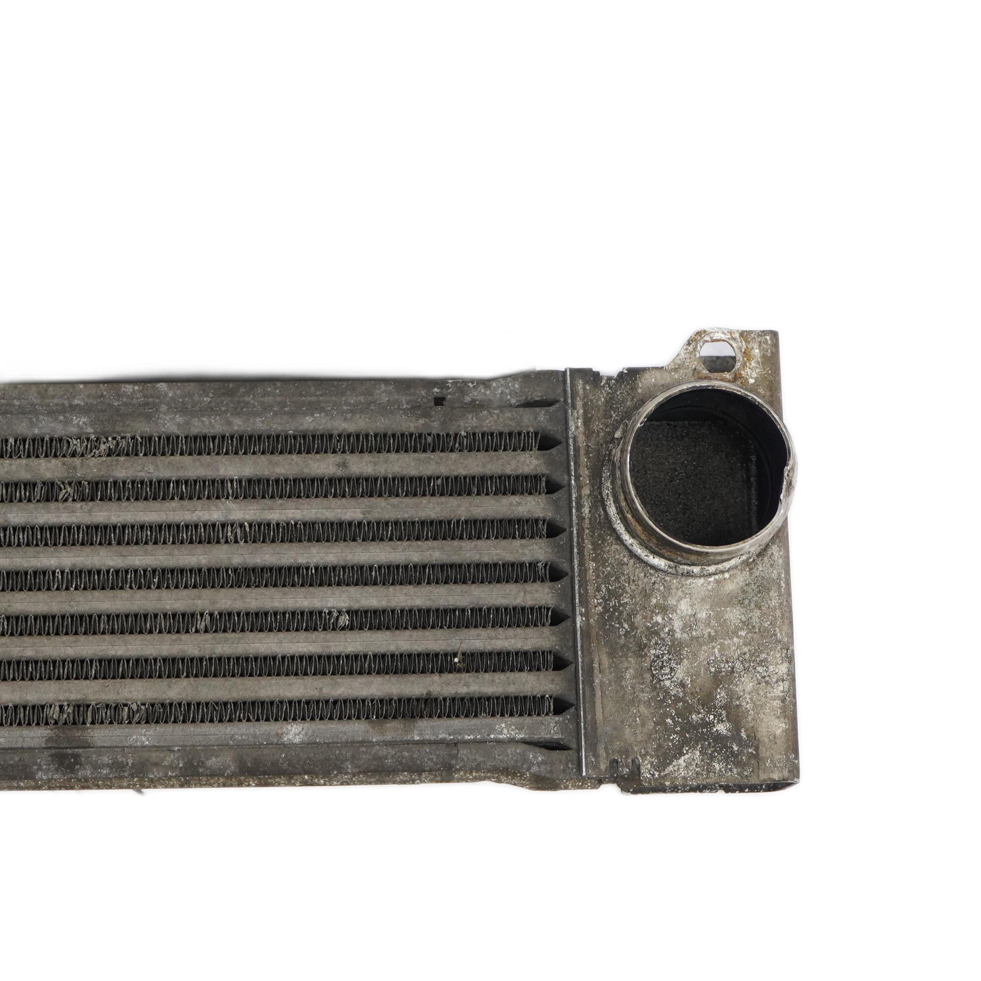 Mercedes Vito Viano W639 Intercooler Ladeluftkühler Luft Kühler A6395010801