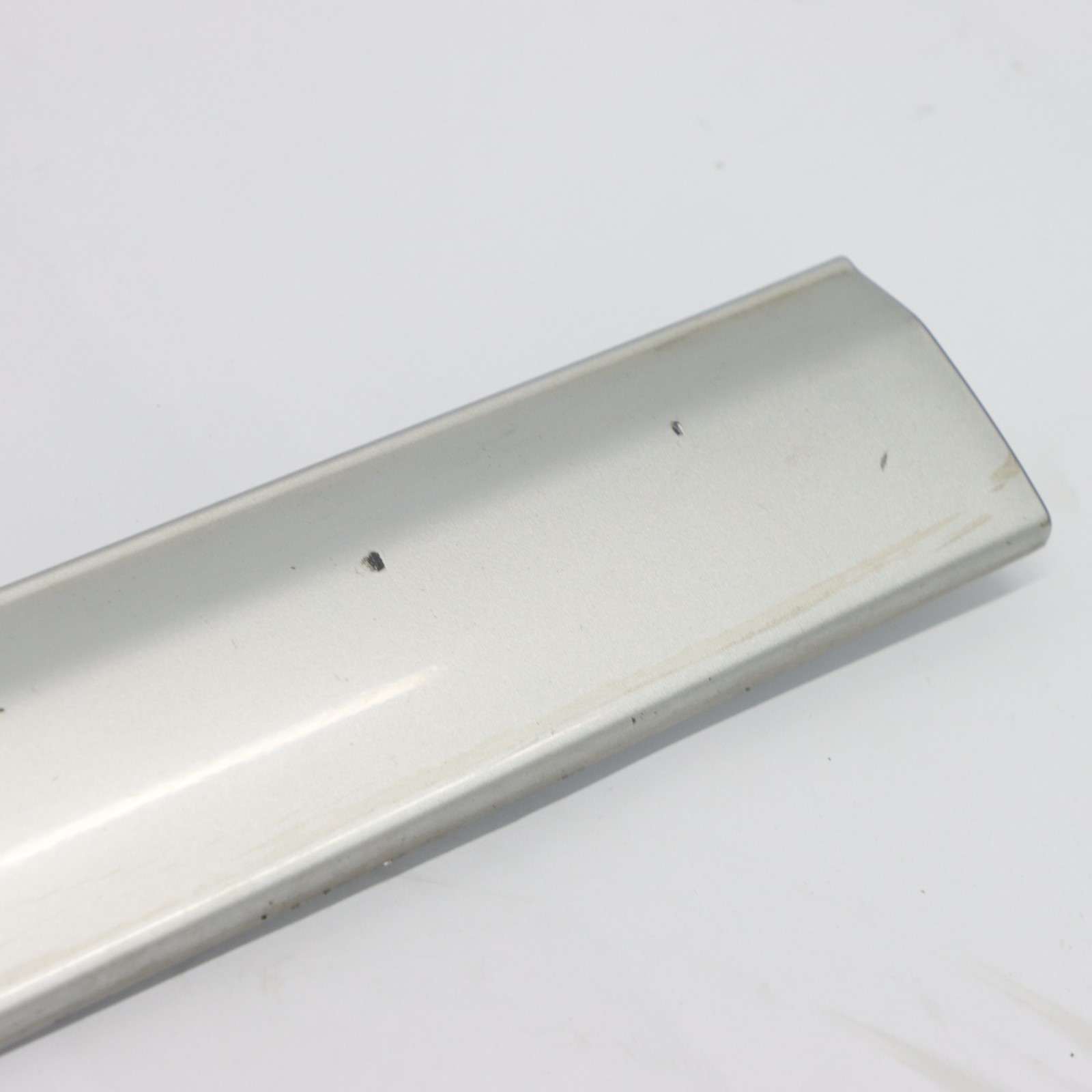 Mercedes W639 Sliding Door Right O/S Moulding Strip Brilliant Silver A6396901362