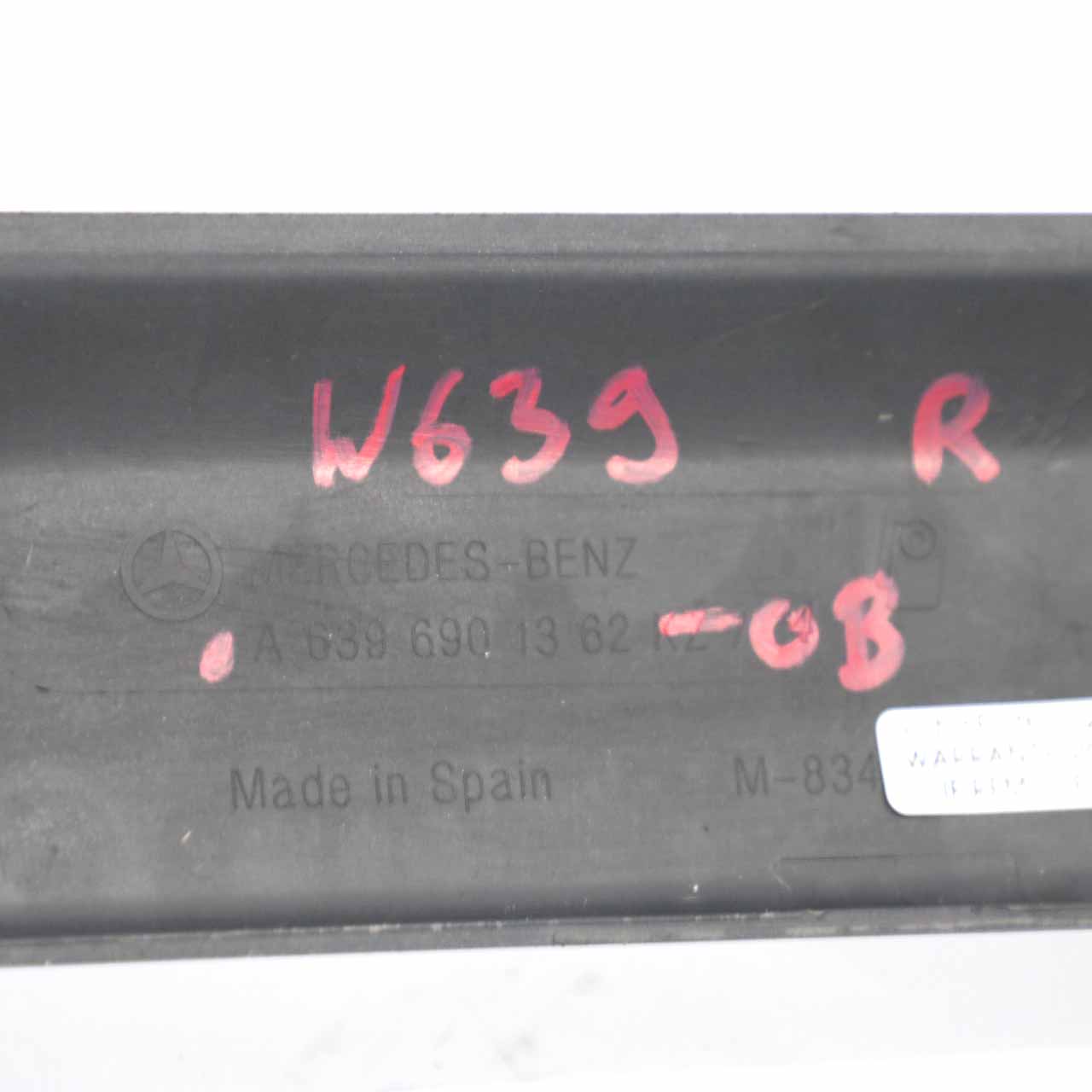 Mercedes W639 Sliding Door Right O/S Moulding Strip Obsidian Black A6396901362