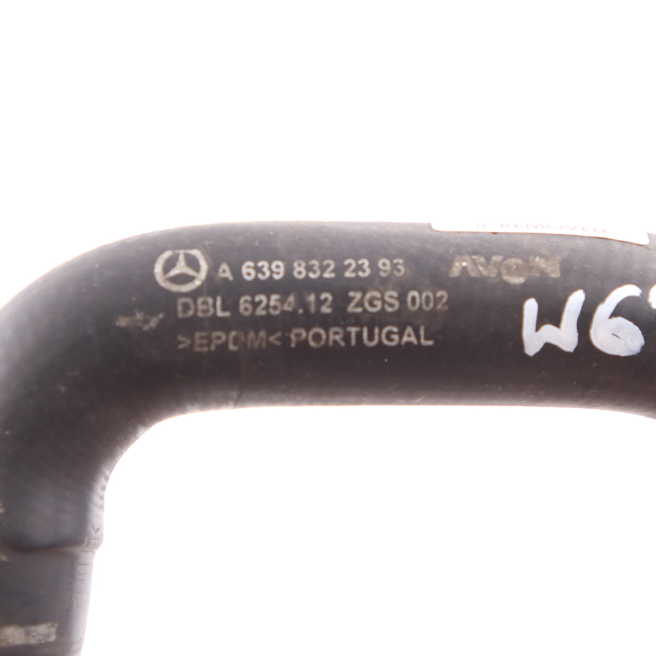 Wärmetauscher Mercedes Vito W639 OM646 Wasser Kühlmittel Rohr A6398322393