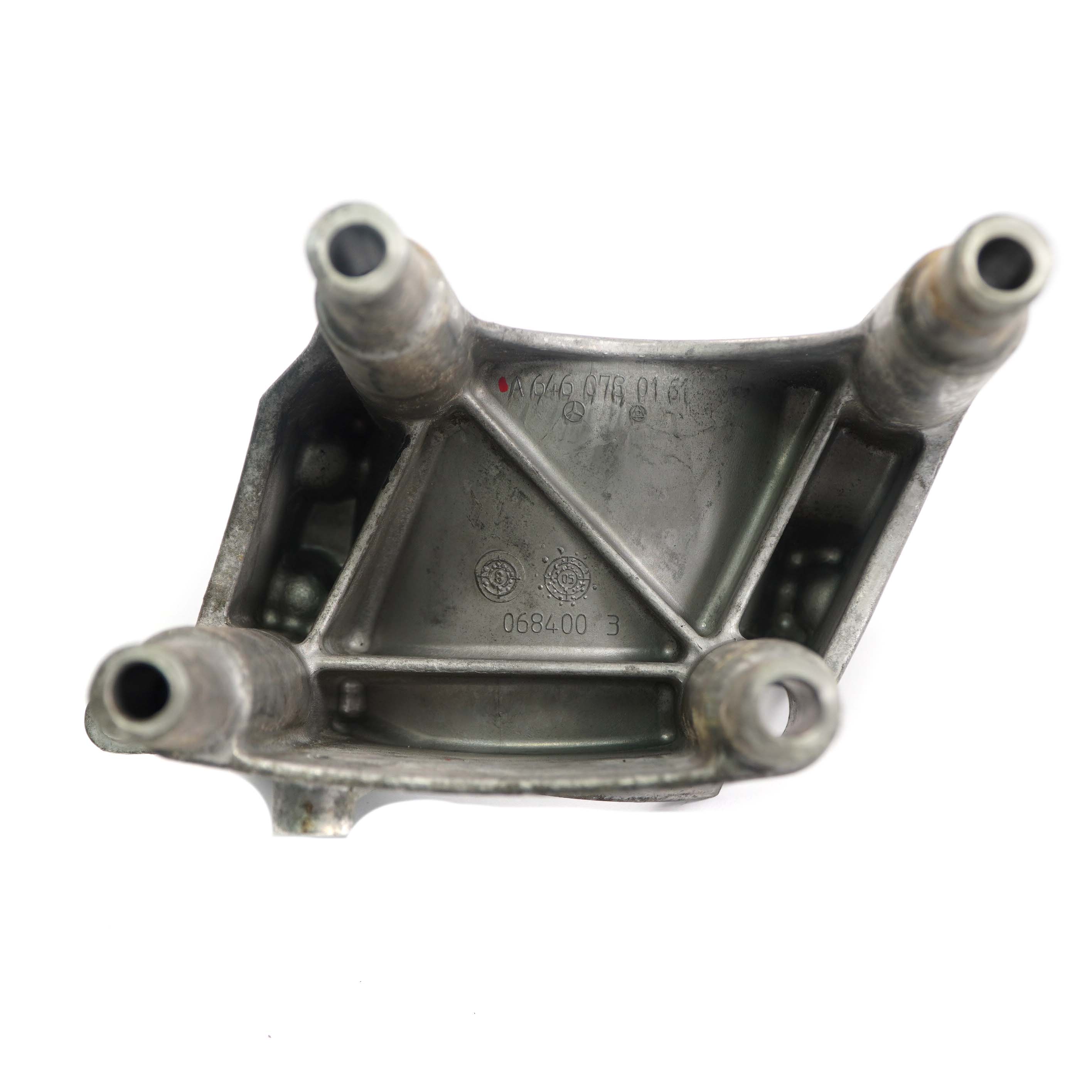 Mercedes-Benz W639 OM646 Motorlager Kraftstofffilter Halterung Halter Montieren