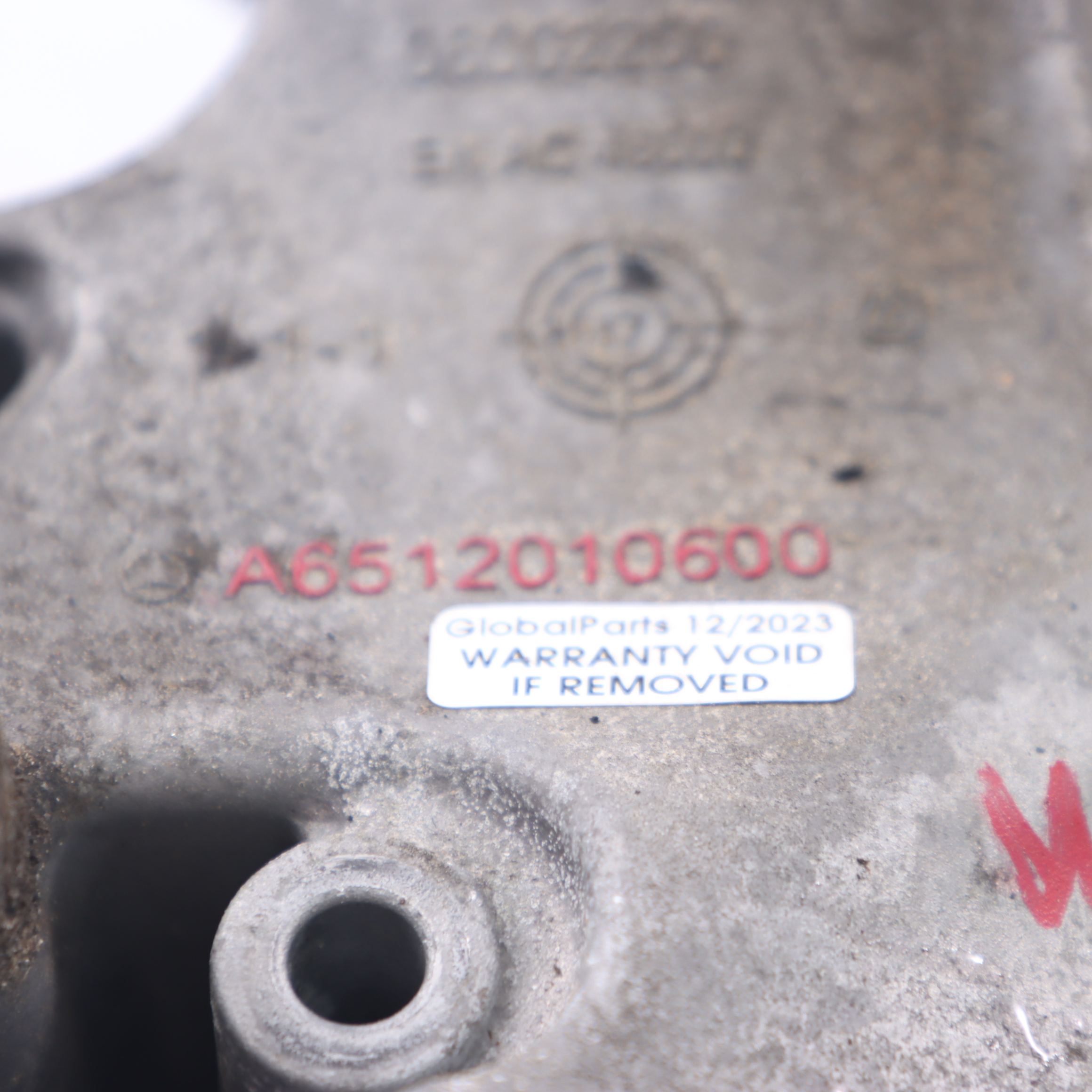  Mercedes W910 OM651 Diesel Motor Zubehörteile Halterung A6512010600