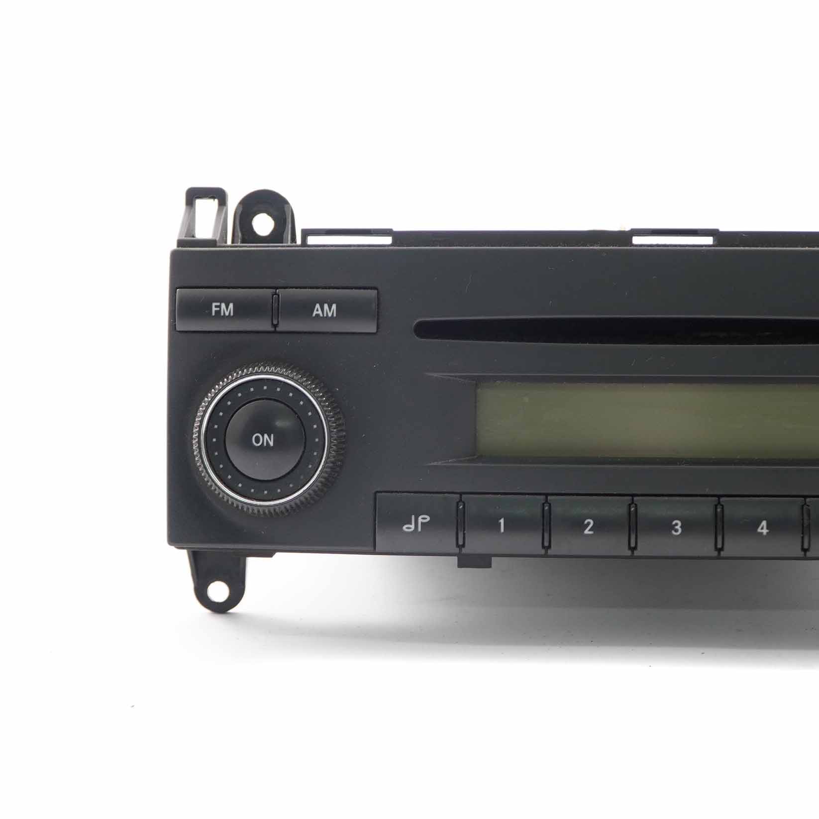 Mercedes W639 W906 Autoradio Audio CD Radio Steuergerät A9068200886