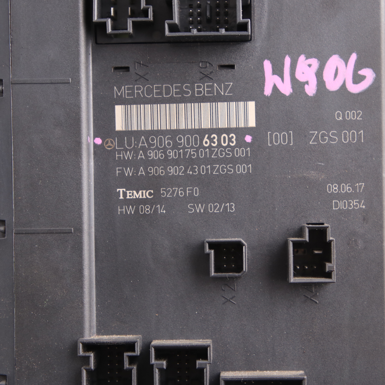 Mercedes W906 Sicherungskasten Steuergerät Modul ZGS Temic A9069006303