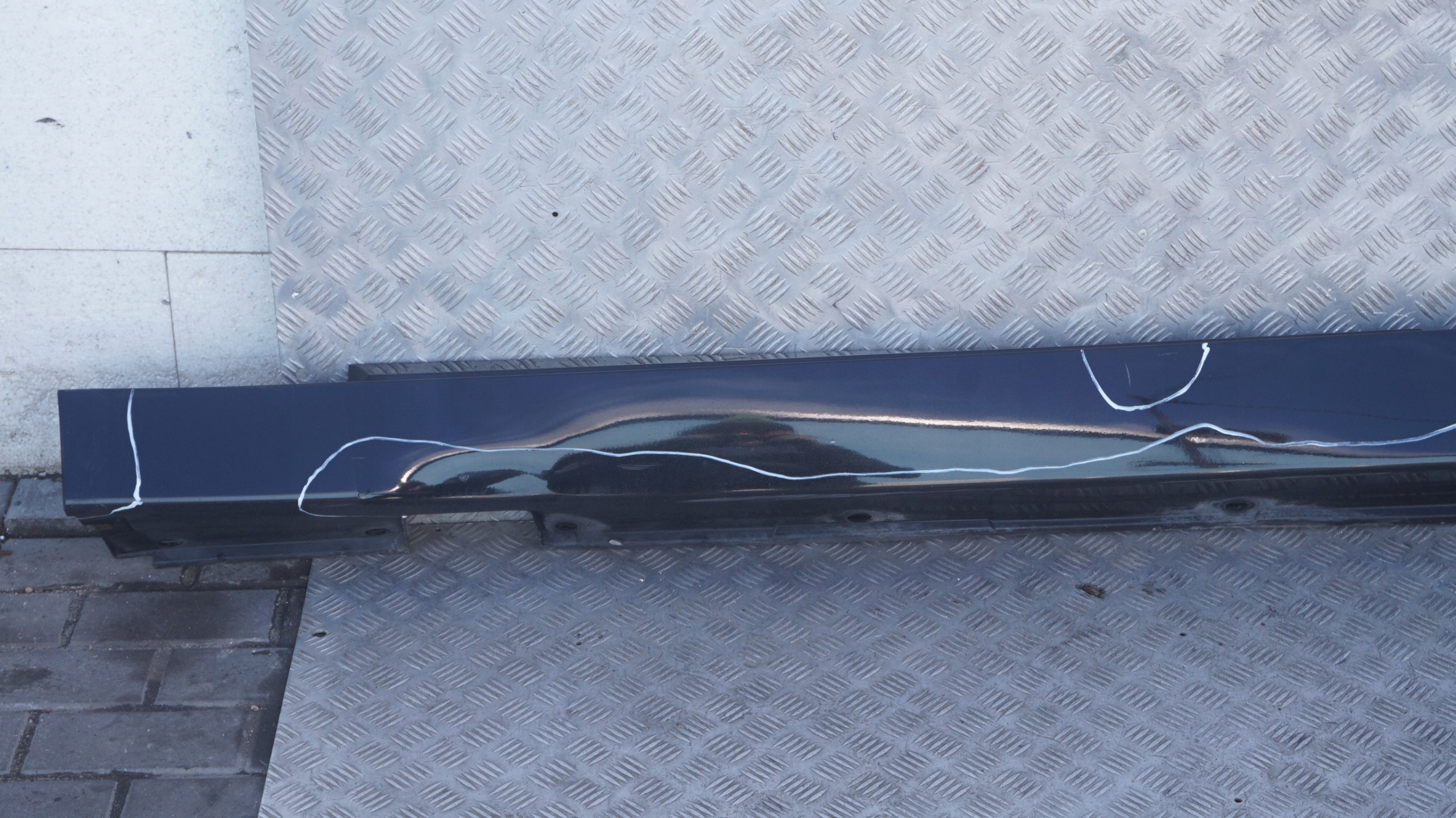 BMW 5 Series E60 E61 Door Sill Side Cover Skirt Left N/S Black Sapphire - 475