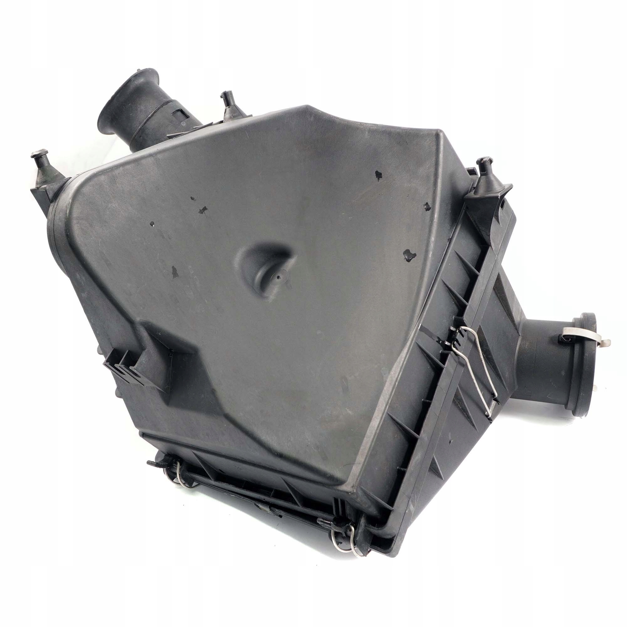 Mercedes-Benz CLK320 C208 M112 Air Filter Box Silencer Housing A1120900701