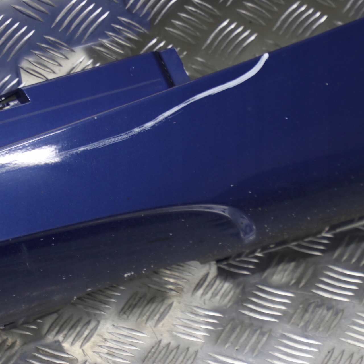 BMW 1 E87 LCI 4 M Sport Sill Strip Side Skirt Right O/S Le Mans Blue - 381